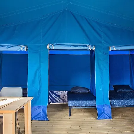 Super Tent Type 2 *